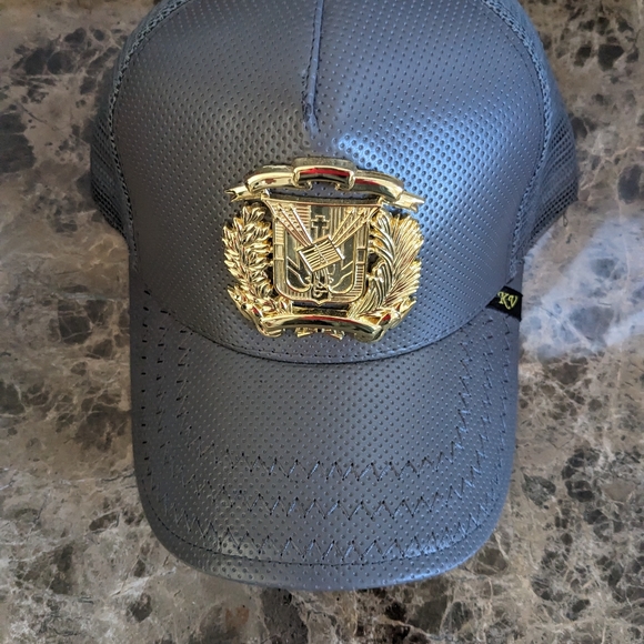 Dominican Republic coat of arms snapback - Picture 3 of 3